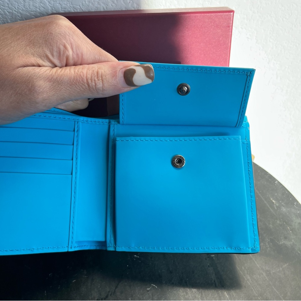 NEW Gucci GG Mens Rubber Effect Bi-fold Wallet - Blue - Picture 6 of 14